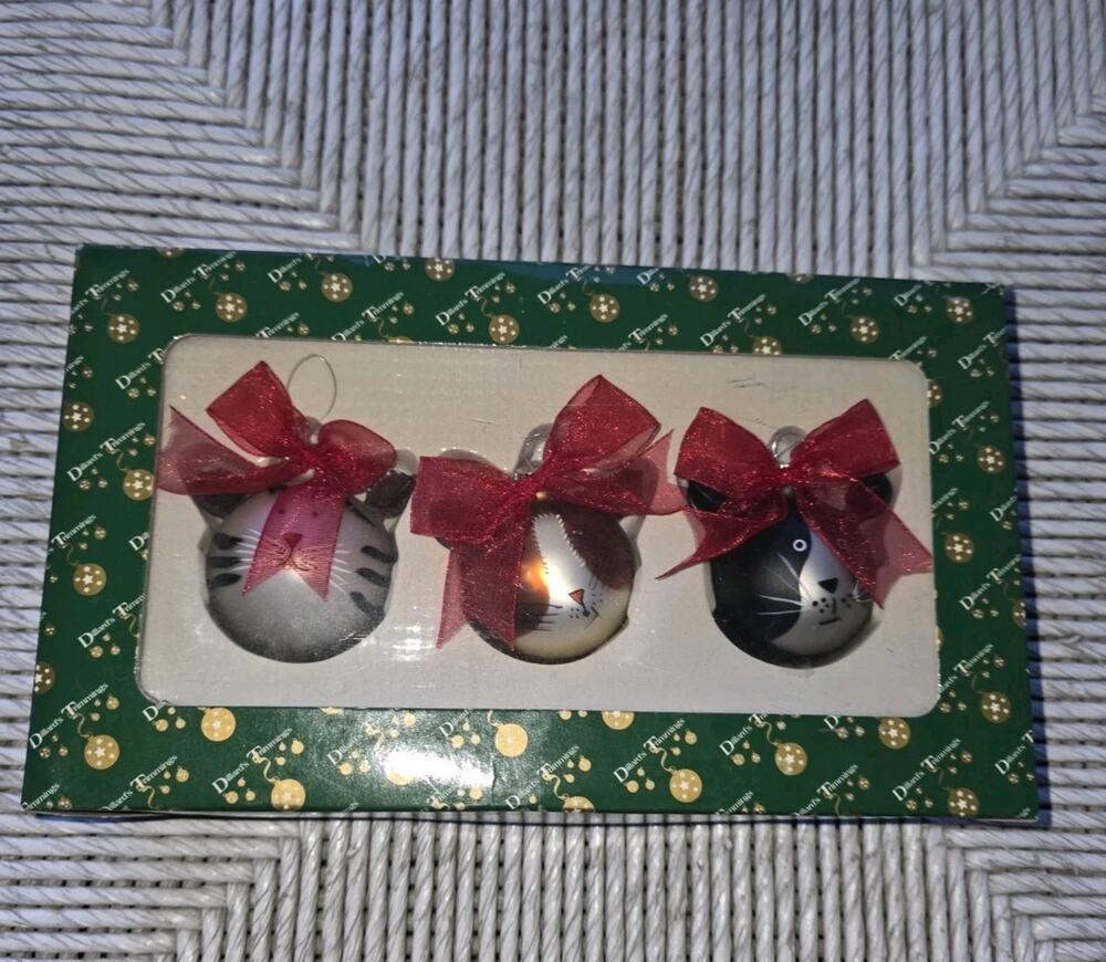 Dillards Trimmings Set of 3 Blown Glass Santa Kitty Cats Christmas Ornaments